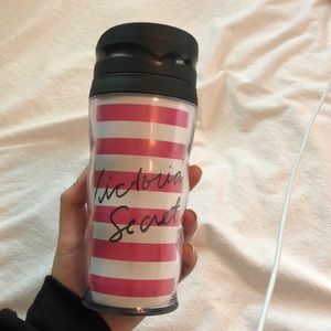 NWT VICTORIAS SECRET TRAVEL MUG